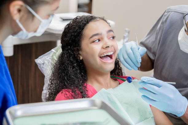 Best Weekend Emergency Dentist in Thompsonville, PA